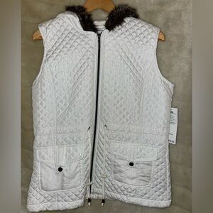 Three Hearts Quilted Cream Vest with Fur Hood